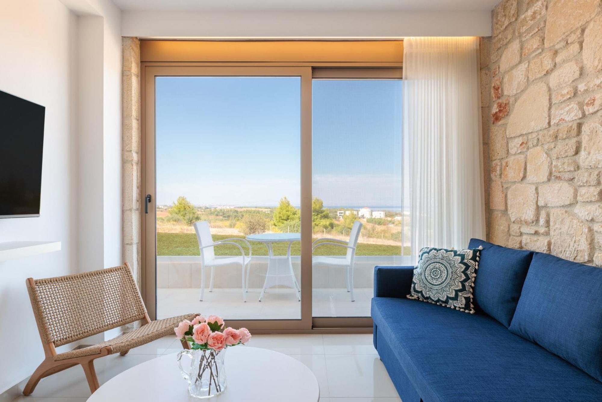 Anna Mare Luxury Apartments อาฟิโตส ภายนอก รูปภาพ