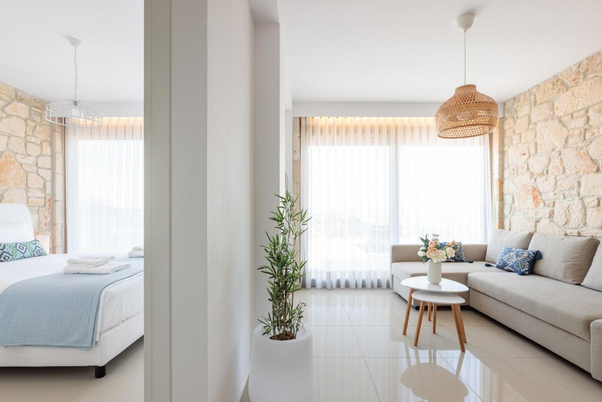 Anna Mare Luxury Apartments อาฟิโตส ภายนอก รูปภาพ