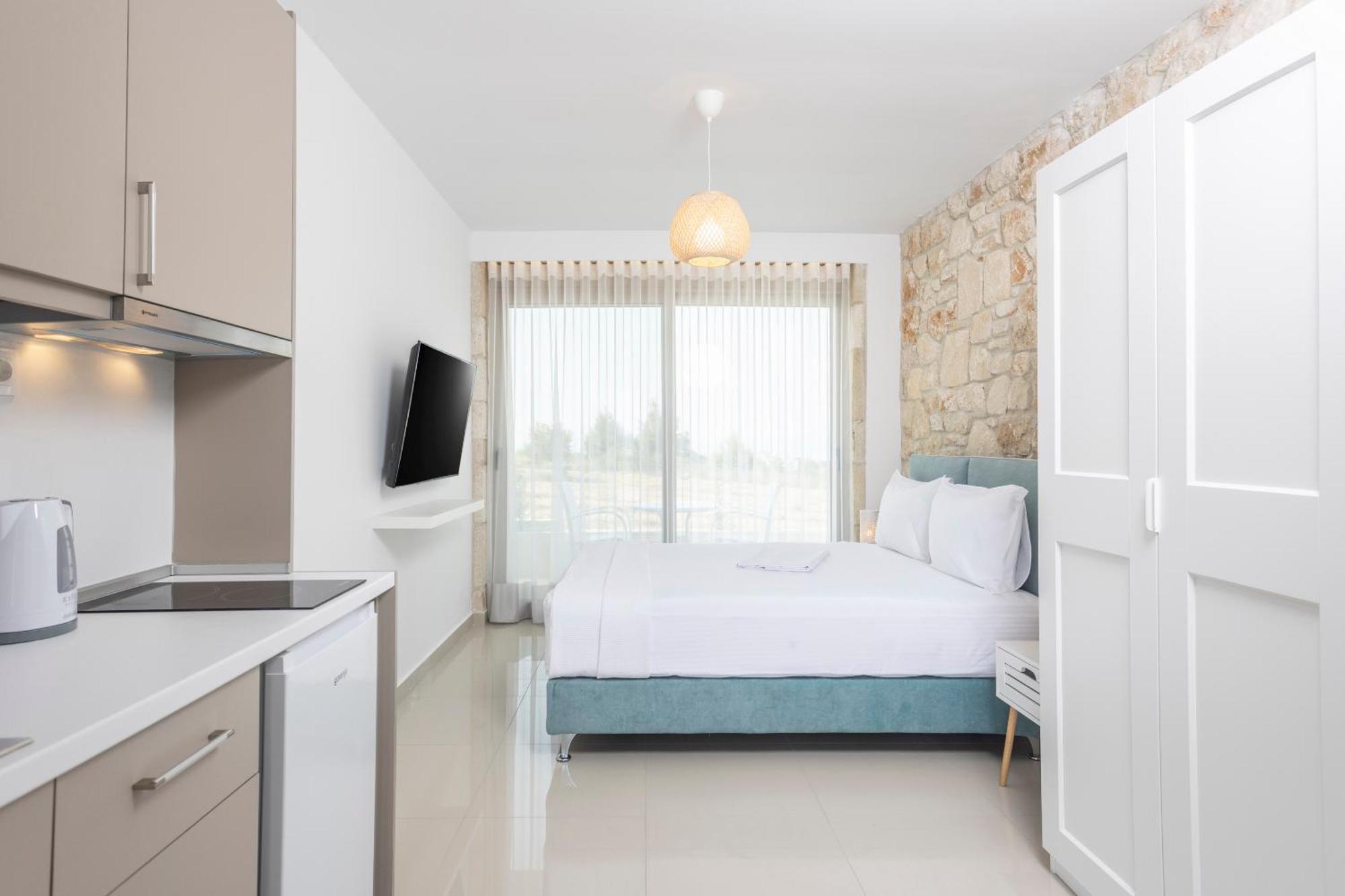 Anna Mare Luxury Apartments อาฟิโตส ห้อง รูปภาพ